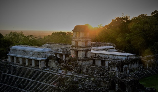En Palenque se tienen importantes avances en la creación del Catvi y se trabaja en la construcción de los nuevos sanitarios.