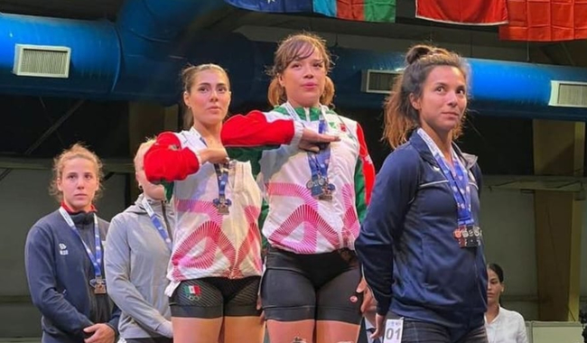 La halterista nacional, Janeth Gómez Valdivia, conquistó la división de los 59 kilogramos. Cortesía 