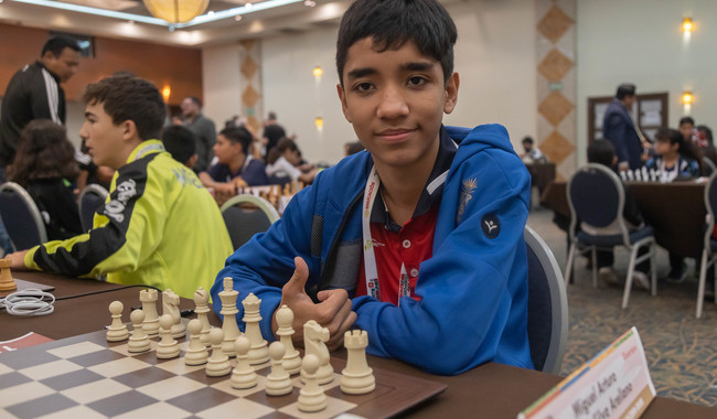 Miguel Silva, campeón de ajedrez en los Nacionales CONADE 2023. CONADE