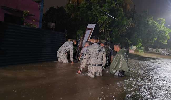 En Veracruz, Guardia Nacional aplica Plan GN-A para auxiliar a la población afectada por lluvias intensas