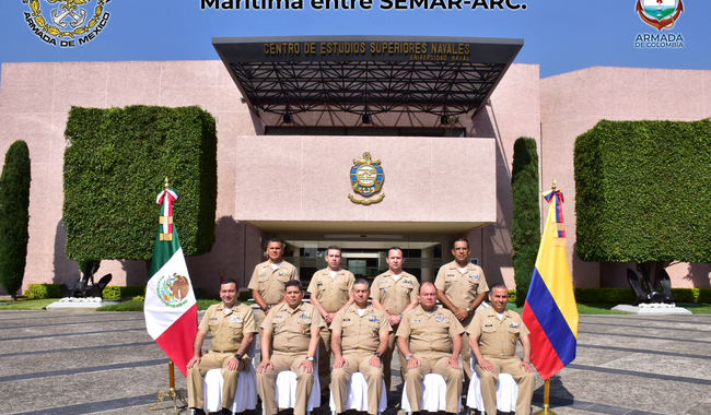 personal que participó en la reunión de la armada de méxico y armada de colombia