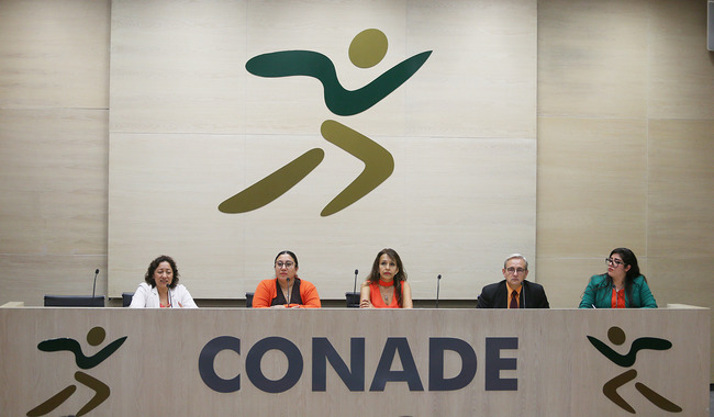 Cecilia Vidals, Mariana Limón y Aglae Madrigal, encabezaron la ponencia sobre temas de hostigamiento, discriminación y acoso sexual en el ambiente laboral.
CONADE