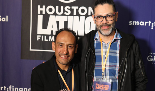 Miguel Salgado, director, coguionista y Alfredo Mendoza, coguionista / Crédito: María Alducin, Houston Latino Film Festival  