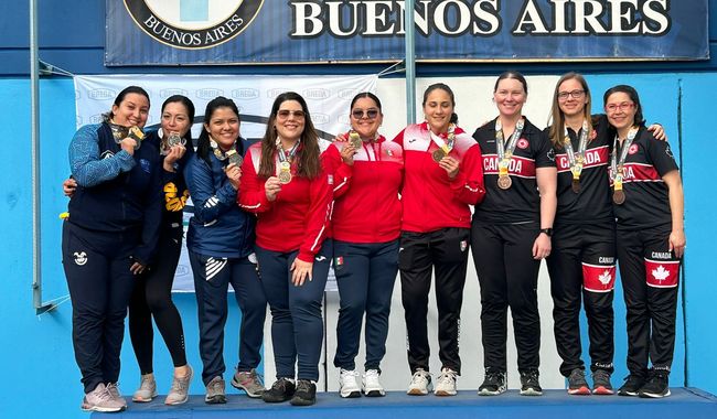 Alejandra Zavala, Andrea Ibarra Miranda y Alejandra Cervantes ganaron medalla de oro en el Campeonato de las Américas de Rifle y Pistola, en Buenos Aires. CORTESÍA