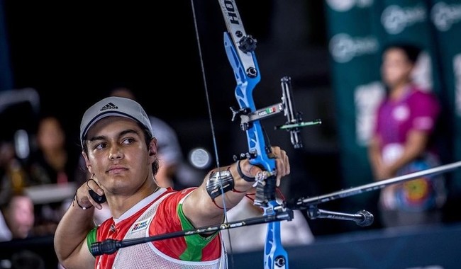 Matías Grande, de 19 años, ganó medalla de oro en prueba individual del Campeonato Panamericano de Tiro con Arco Medellín 2024. CORTESÍA