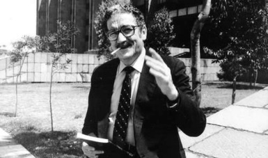 El viernes 19 de marzo de 1999, víctima de cáncer, murió Jaime Sabines en su casa, al sur de la Ciudad de México, seis días después el poeta habría cumplido 73 años.