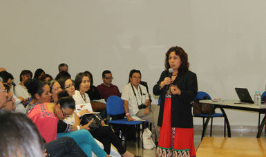 Evento que se coloca como capital social por la calidad de cuestionamientos de los asistentes: Lucina Jiménez