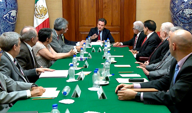 Se reúne Nuño Mayer con el director general y ex directores generales del Instituto Politécnico Nacional