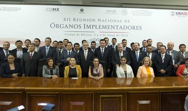 El Secretario de Gobernación, Miguel Ángel Osorio Chong, clausuró los trabajos de la Décimo Segunda Reunión Nacional de Órganos Implementadores