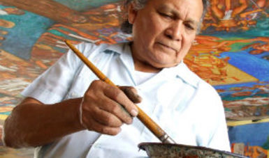 Considerado el artista plástico más importante de Quintana Roo, el Congreso local instituyó en febrero pasado la Medalla al Mérito Cultural y Artístico Elio Carmichael
