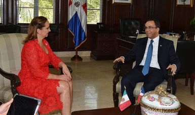 En su segundo día de actividades en la Asamblea General de la Organización de los Estados Americanos (OEA) en República Dominicana, la Canciller, Claudia Ruiz Massieu, participó en el pleno de la Asamblea General de la Organización