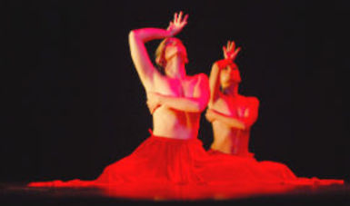 Develará una placa conmemorativa por el 10 aniversario del Centro de Formación Profesional en Danza Contemporánea