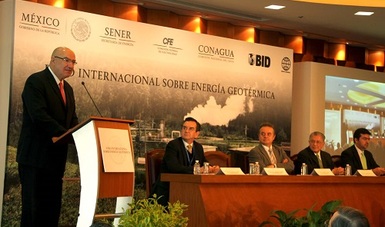 Guerra Abud señaló que la explotación de energía geotérmica reducirá los GEI y mejorará la calidad del aire en México.