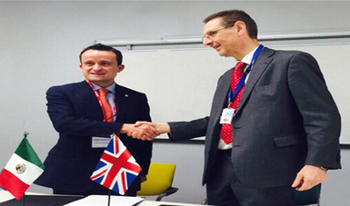El Acuerdo con las autoridades sanitarias inglesas se concretó en seguimiento a lo pactado en la reciente visita oficial del Presidente de la República, Enrique Peña Nieto, a Londres.