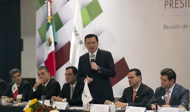 El Secretario de Gobernación, Miguel Ángel Osorio, en su participación durante el Encuentro Anual de Presidentes Municipales de la Federación Nacional de Municipios de México