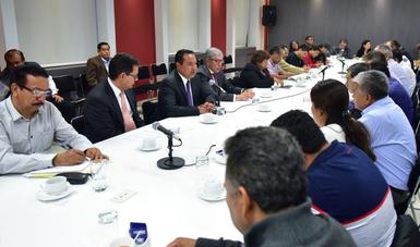Los subsecretarios de Gobierno y Derechos Humanos, Luis Enrique Miranda Nava y Roberto Campa Cifrián, respectivamente, continuaron con el desarrollo de la Mesa Política que se lleva a cabo con dirigentes de SNTE-CNTE