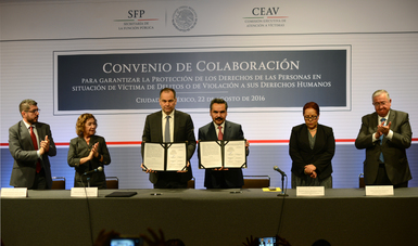 SFP y CEAV firman convenio de colaboración 