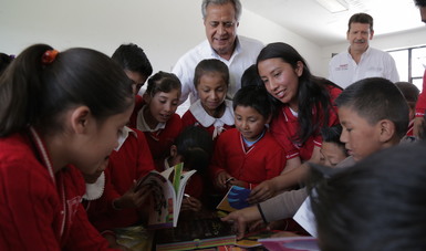 Lleva Conafe educación y cariño a los niños en las comunidades: Simón Villar