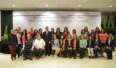 Simón Villar Martínez encabezó la Reunión Nacional Pre-cierre 2016, de la Dirección de Administración y Finanzas.