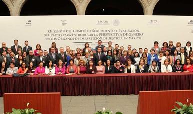 El Secretario de Gobernación, Miguel Ángel Osorio Chong, durante la XII Sesión Ordinaria del Comité de Seguimiento del Pacto para Introducir la Perspectiva de Género en los Órganos de Impartición de Justicia en México