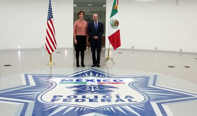 El Comisionado Nacional de Seguridad, Lic. Renato Sales Heredia, recibió a la Embajadora de los Estados Unidos en México, Roberta S. Jacobson