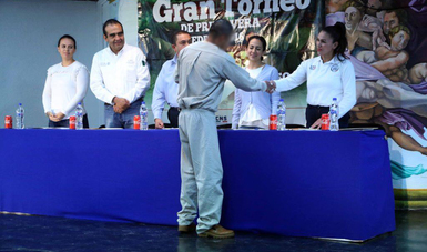 El Lic. Benjamín Portilla Hernández, en representación del director general del CEFERESO No. 1, agradeció el apoyo del Comisionado Nacional de Seguridad y de la Fundación Kasparov de Ajedrez para Iberoamérica, en la realización del Gran Torneo de Ajedrez