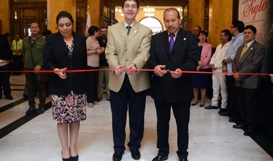 Abre el Palacio Postal sus puertas a la Exposición Cuarto de Siglo