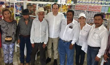 El director general de la paraestatal visitó la Unidad Operativa Acayucan que abastece alimentos con alto valor nutricional a 722 tiendas comunitarias asentadas en 53 municipios