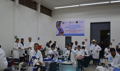 A través del curso se brindó capacitación a 60 profesionales dedicados al diagnóstico acuícola