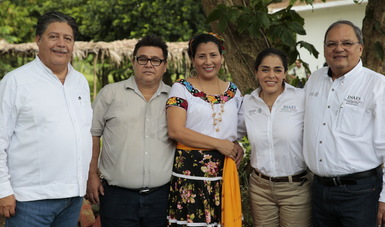Visita a productores de cacao en Tabasco
