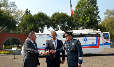El Embajador del Reino Hachemita de Jordania en nuestro país, Ibrahim Obeidat, sostuvo que la donación de una ambulancia de alta especialidad al Estado Mayor Presidencial es un reflejo del interés que tiene el Rey Abdalá II por México.