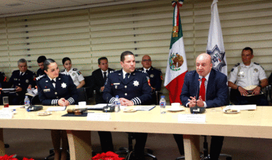 El Comisionado Renato Sales expresó a los mandos de la Policía Federal que el planteamiento legal pretende evitar la discriminación que se da contra los policías