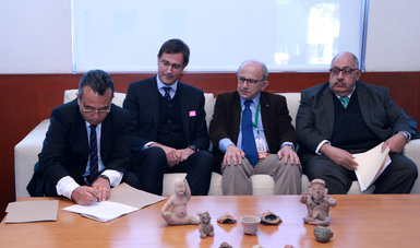 
Recuperación de 12 piezas arqueológicas mexicanas

