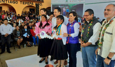 Entrega de acciones de "Vivienda Para Prosperar" y "Un Cuarto Más" a 300 familias de Acaxochitlán, Hidalgo